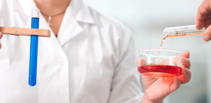 Técnico en Laboratorio Clínico, Banco de Sangre e Imagenología