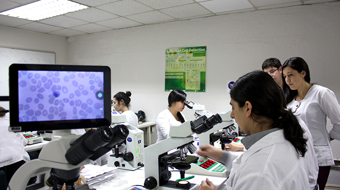 tecnologia médica laboratorio clínico